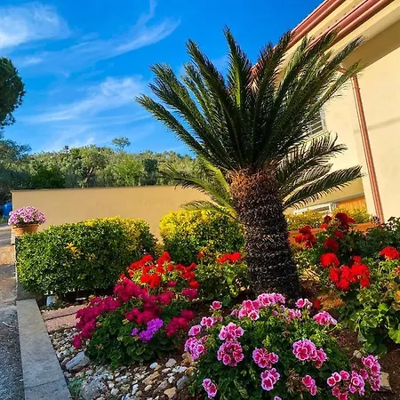 Villanna Sperlonga